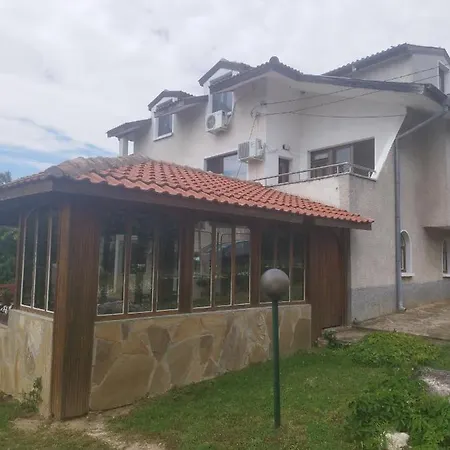 Guest house симеонов *